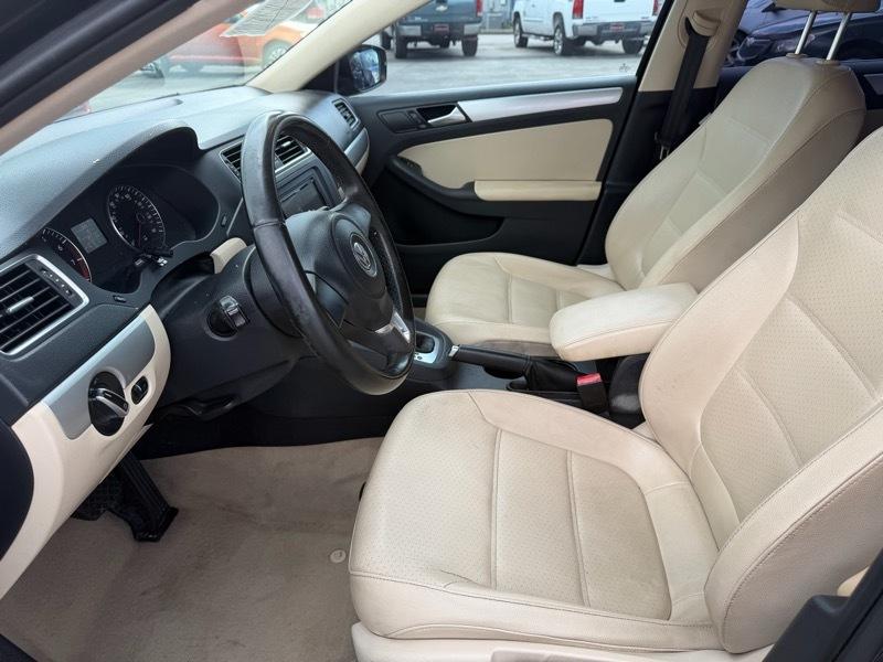 Volkswagen Jetta SE 2013