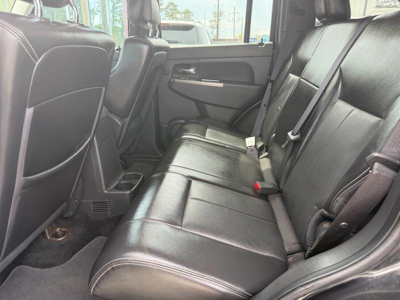 Jeep Liberty Limited Jet 2WD 2012