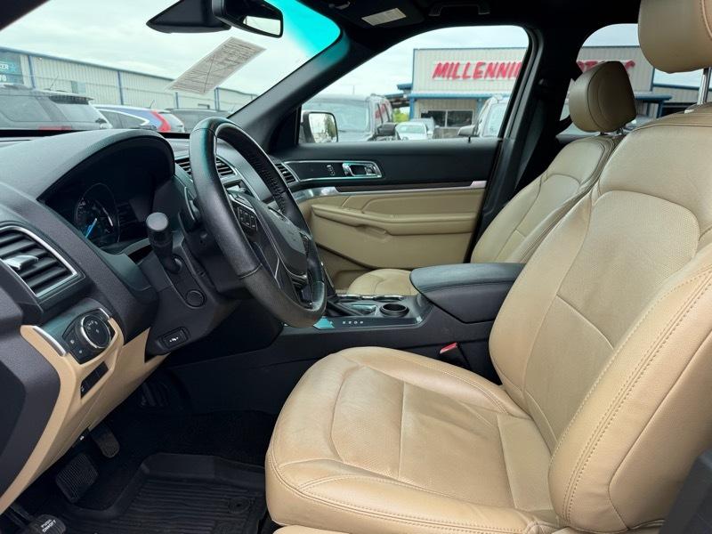 Ford Explorer Limited FWD 2017