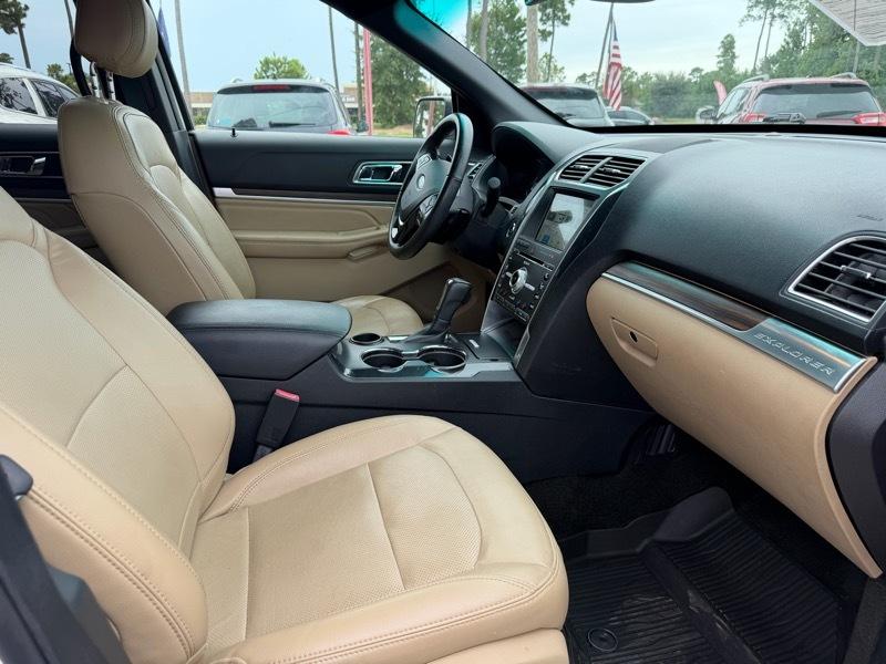 Ford Explorer Limited FWD 2017