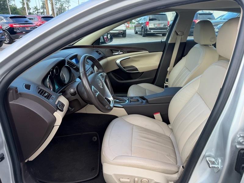 Buick Regal CXL Turbo - 1XT 2011