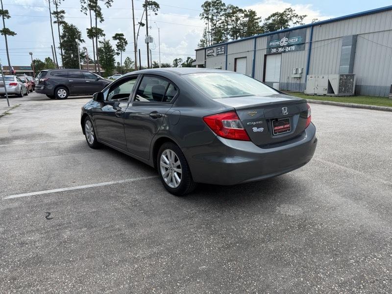 Honda Civic EX-L Sedan 5-Speed AT 2012
