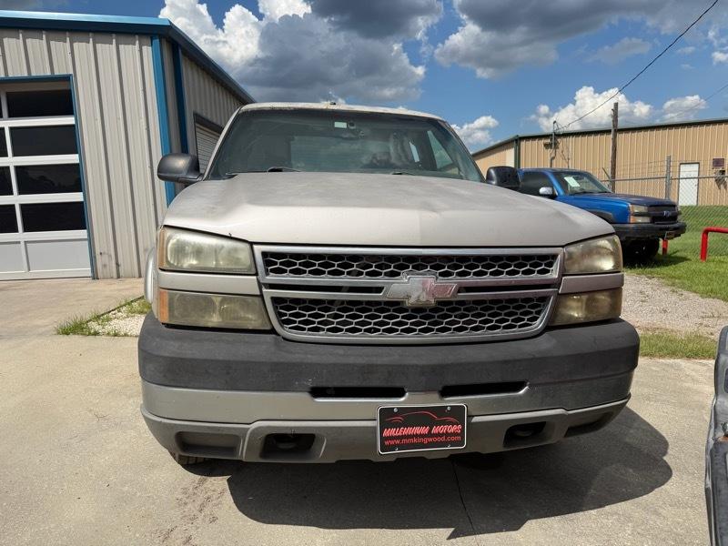 Chevrolet Silverado 2500HD LT Ext. Cab Long Bed 2WD 2005
