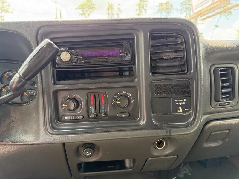 Chevrolet Silverado 2500HD LT Ext. Cab Long Bed 2WD 2005