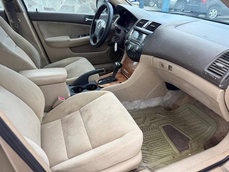 Honda Accord EX Sedan AT 2005
