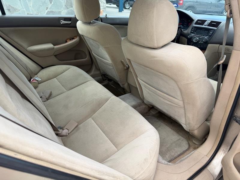 Honda Accord EX Sedan AT 2005