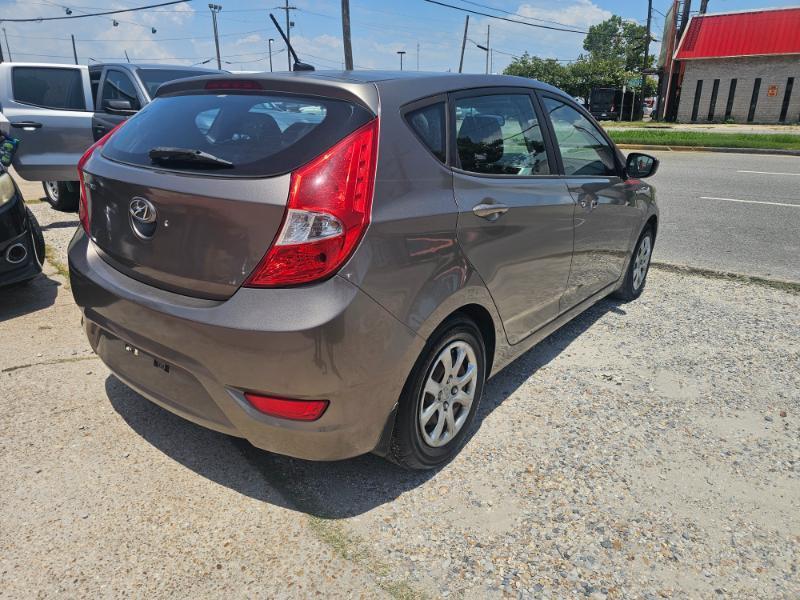 Hyundai Accent GS 5-Door 2014