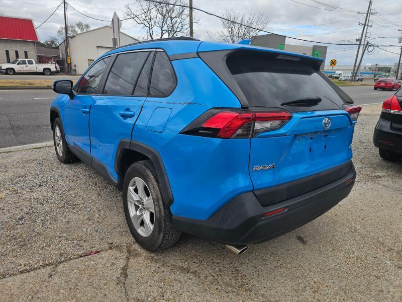 Toyota RAV4 XLE 2019