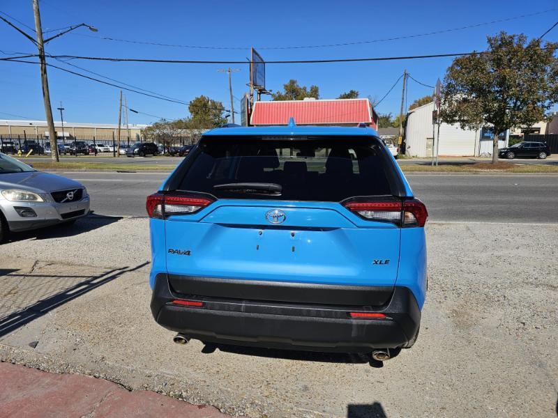 Toyota RAV4 XLE 2019