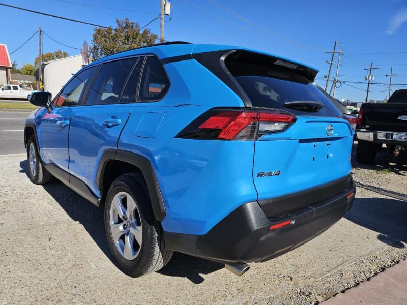 Toyota RAV4 XLE 2019