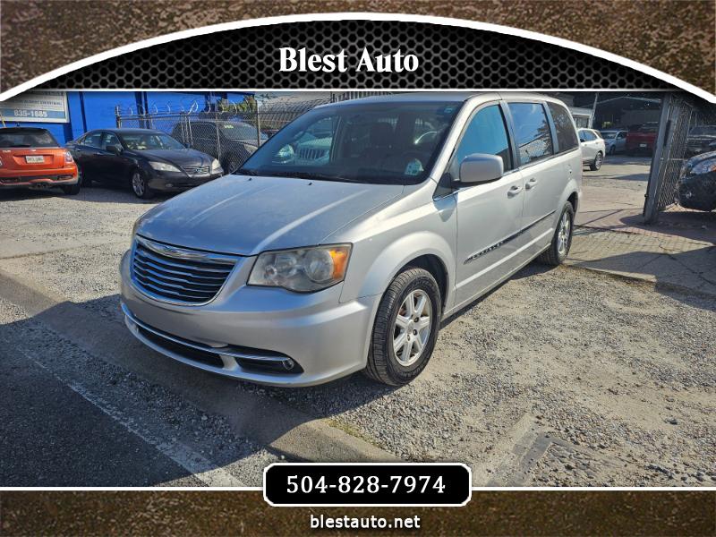 2012 Chrysler Town & Country Touring