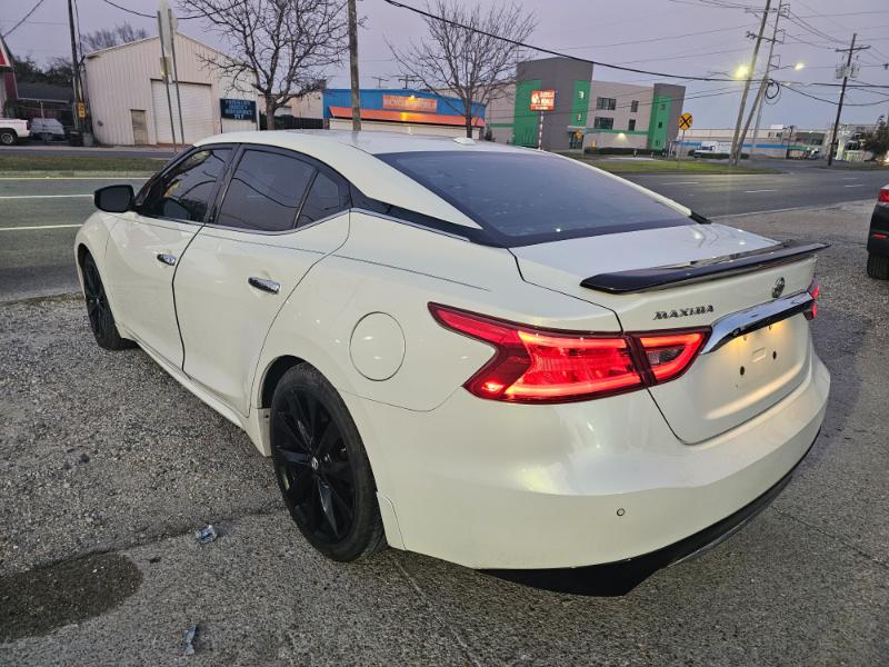 Nissan Maxima 3.5 S 2017