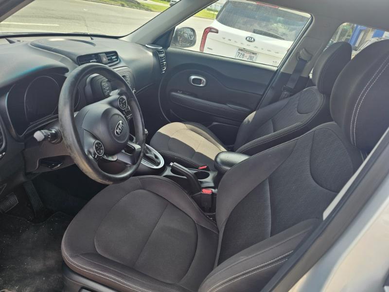 Kia Soul Base 6A 2016