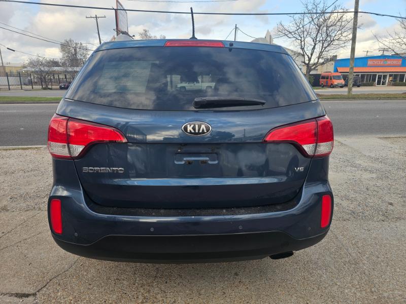 Kia Sorento LX V6 FWD 2015