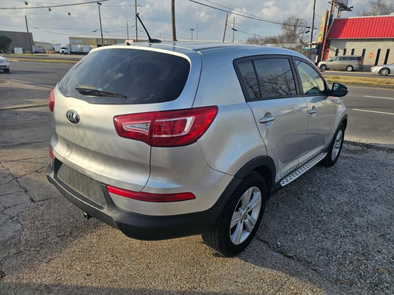 Kia Sportage LX FWD 2013