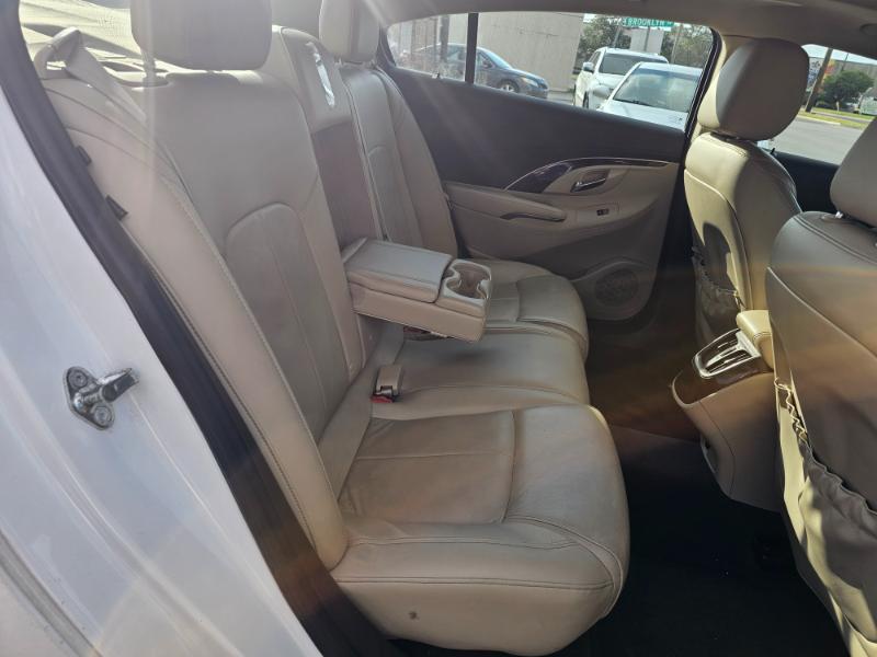 Buick LaCrosse Leather Package 2016
