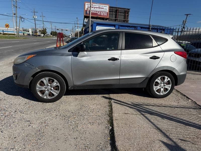 Hyundai Tucson GL Manual FWD 2012