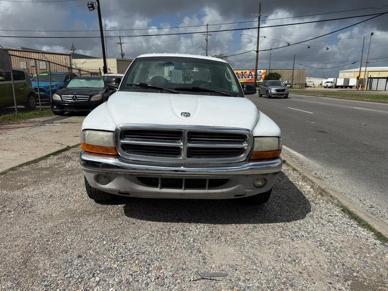 Dodge Dakota Quad Cab 2WD 2001