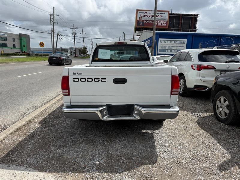 Dodge Dakota Quad Cab 2WD 2001