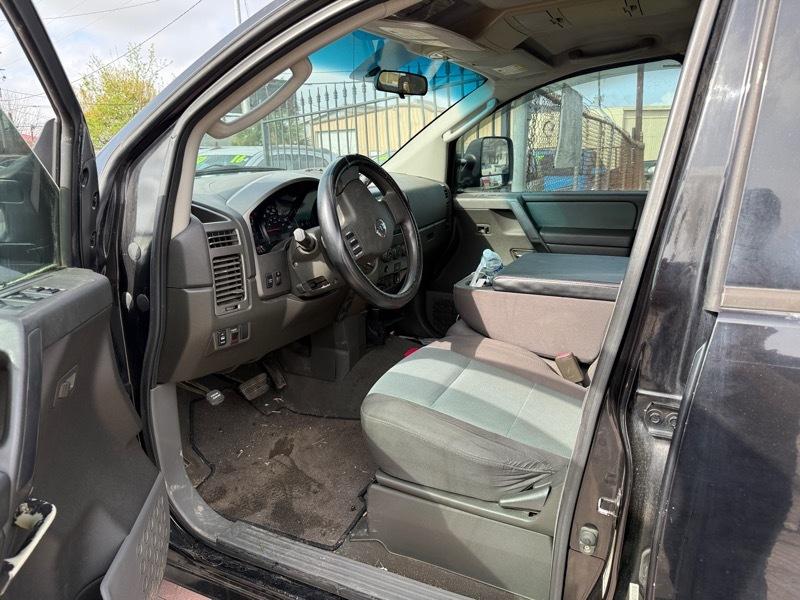 Nissan Titan LE Crew Cab 4WD 2007