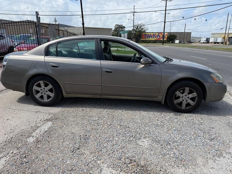 Nissan Altima 2.5 2003