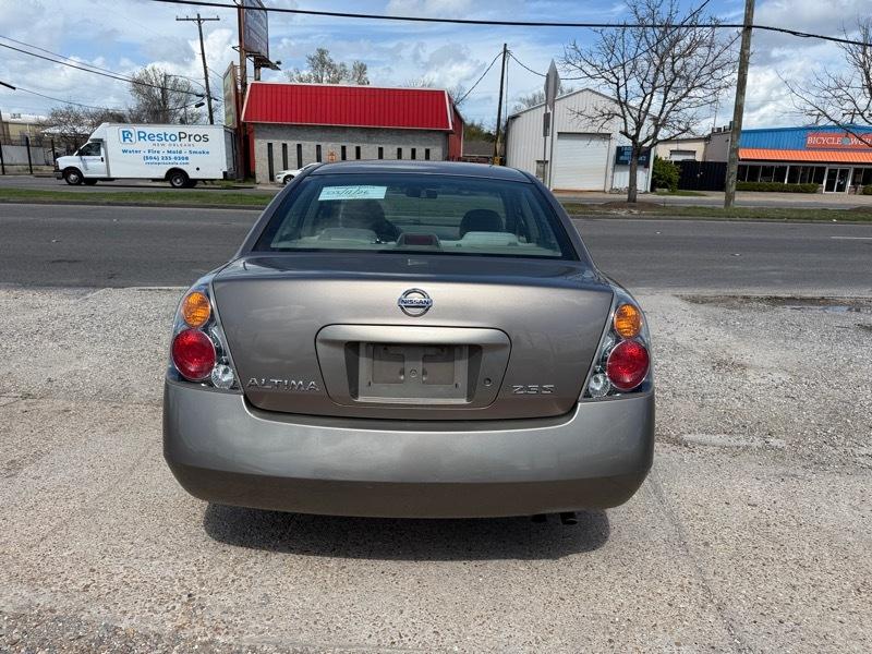 Nissan Altima 2.5 2003