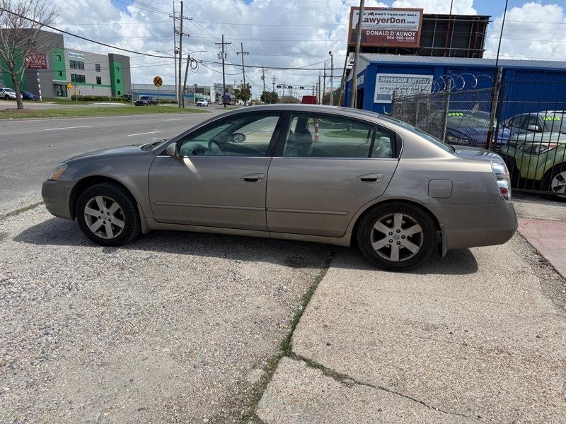 Nissan Altima 2.5 2003