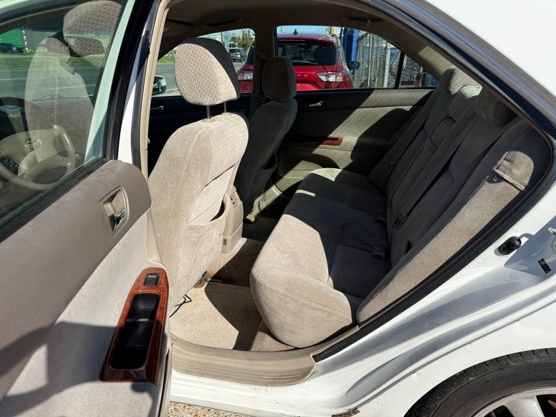 Toyota Camry Standard 2004
