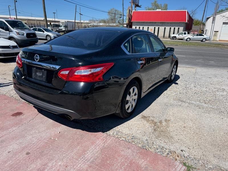 Nissan Altima 2.5 SR 2016