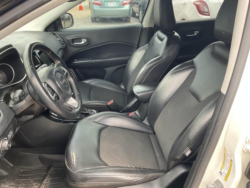 Jeep Compass Latitude FWD 2019