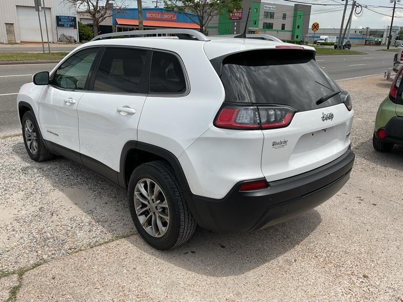 Jeep Cherokee Latitude Plus FWD 2019