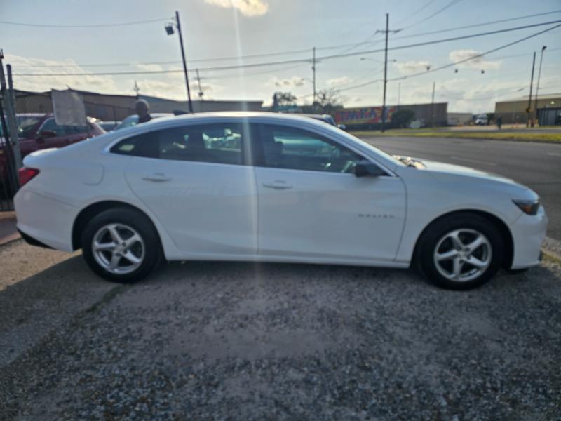 Chevrolet Malibu LS 2017