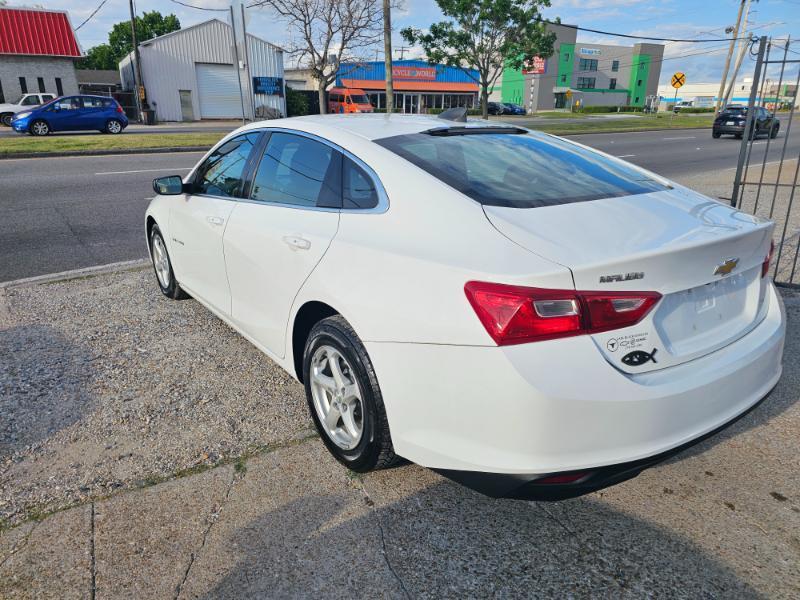 Chevrolet Malibu LS 2017