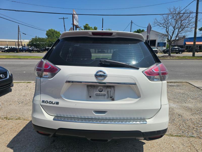 Nissan Rogue S 2WD 2016