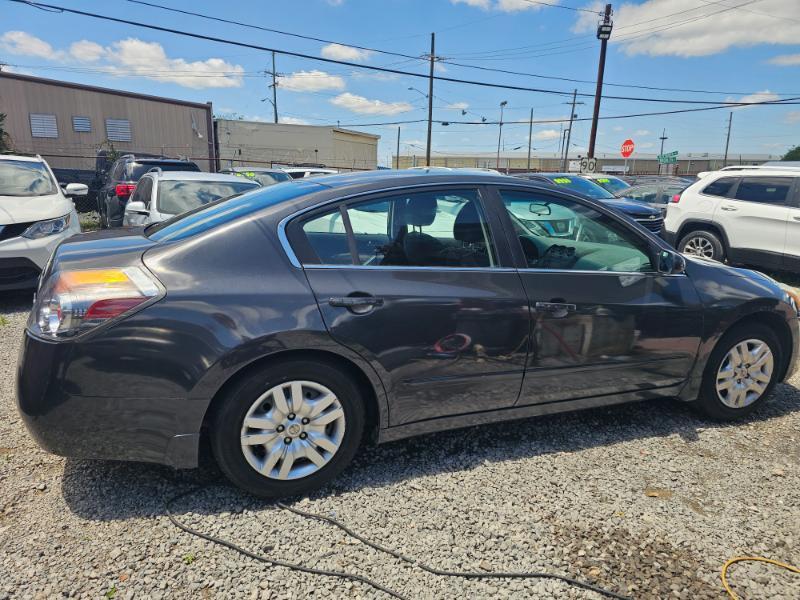 Nissan Altima 2.5 S 2010