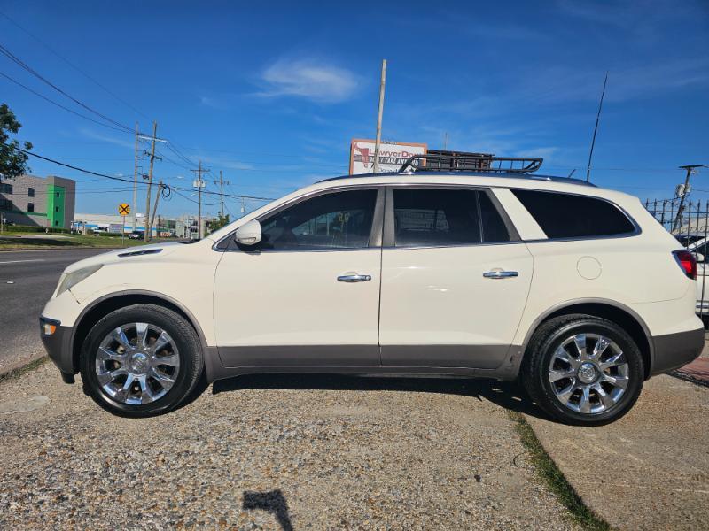 Buick Enclave CXL-2 FWD 2011