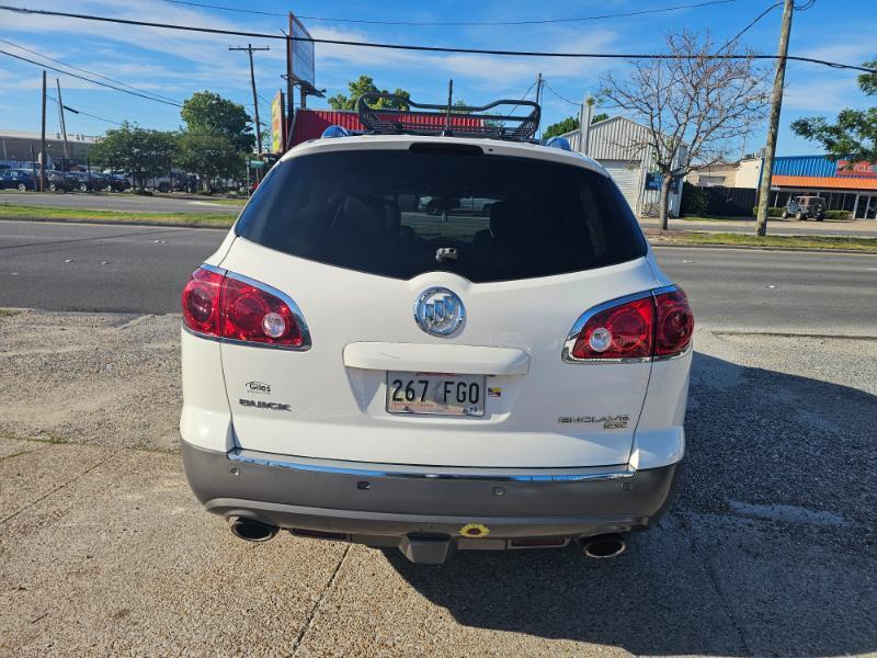 Buick Enclave CXL-2 FWD 2011