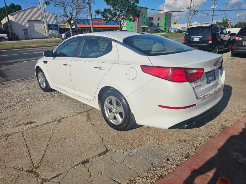 Kia Optima LX 2014