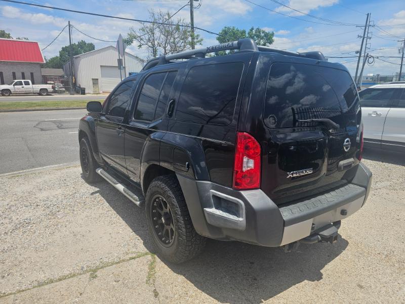 Nissan Xterra S 2WD 2011