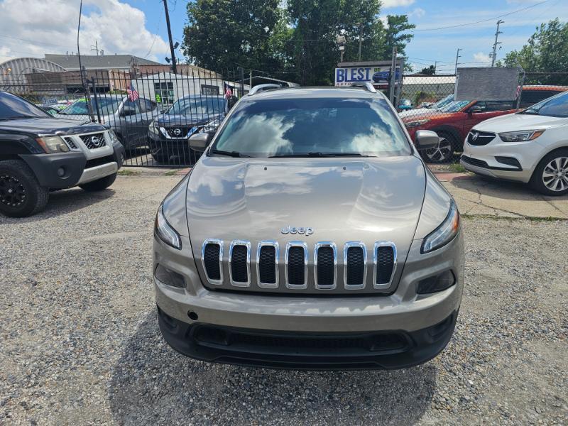 Jeep Cherokee Latitude FWD 2017