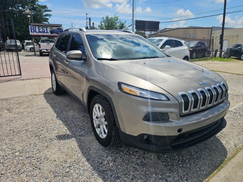 Jeep Cherokee Latitude FWD 2017