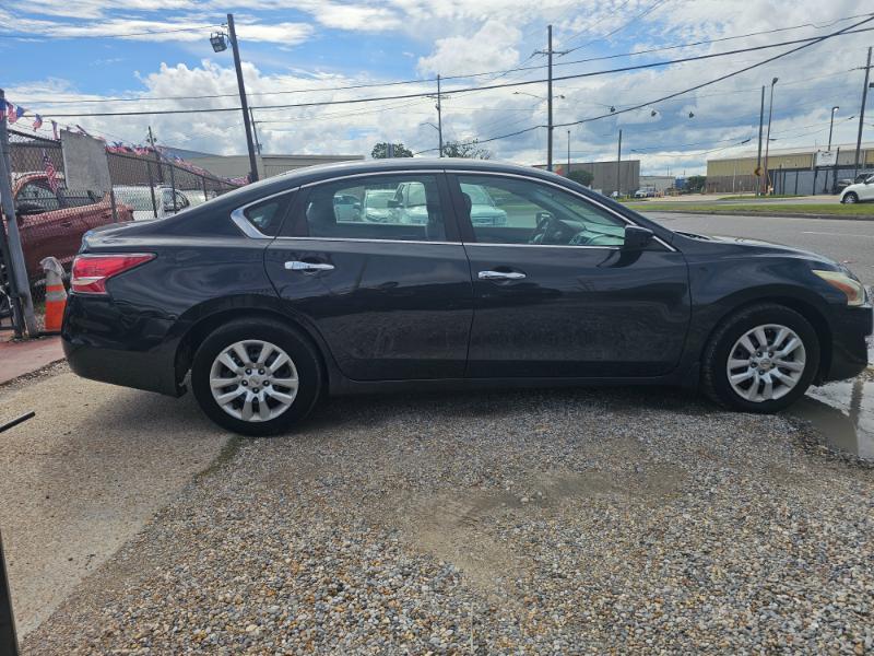 Nissan Altima 2.5 SV 2015