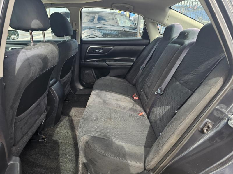 Nissan Altima 2.5 SV 2015