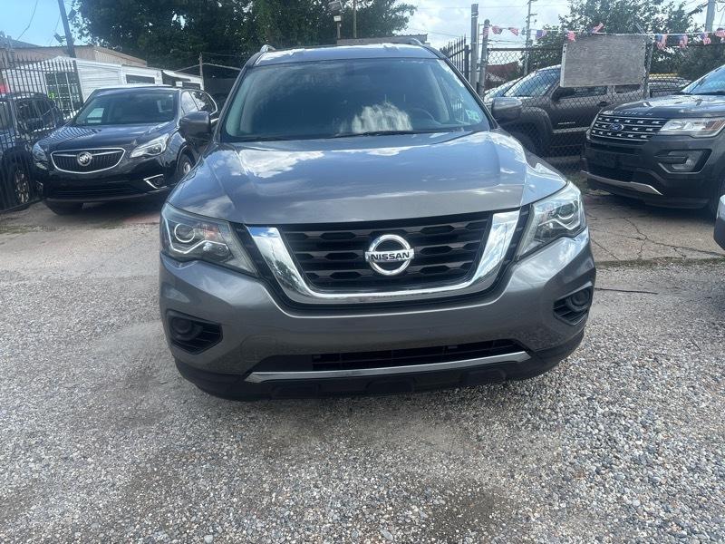 Nissan Pathfinder S 2020