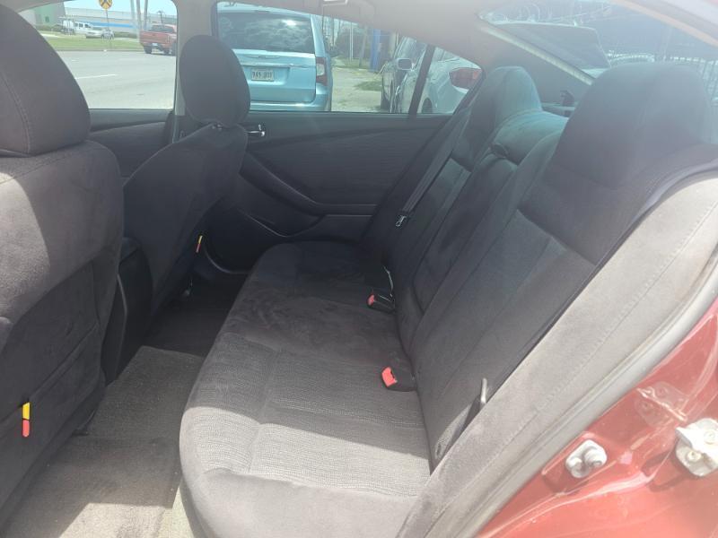 Nissan Altima 2.5 2012