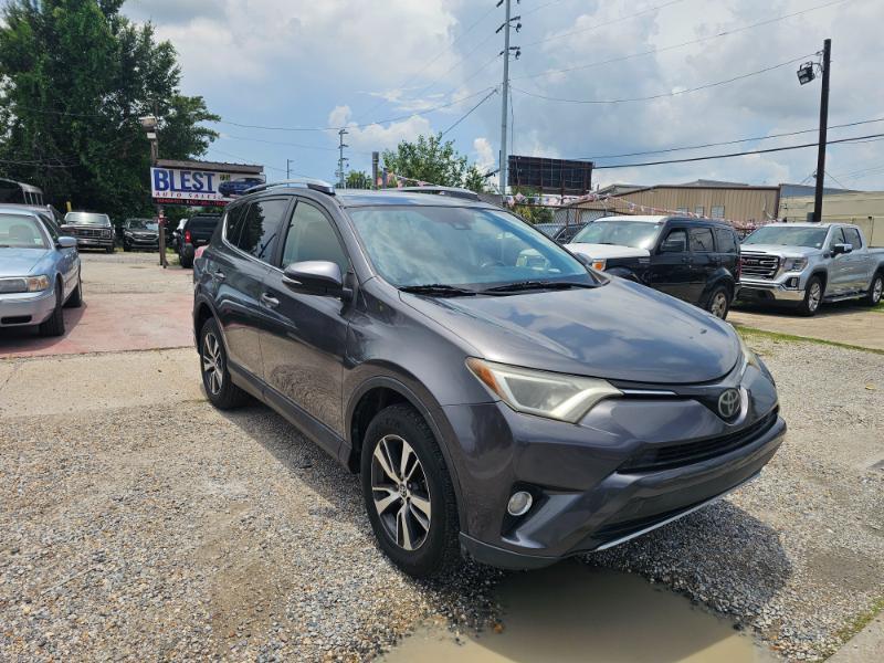 Toyota RAV4 XLE FWD 2017