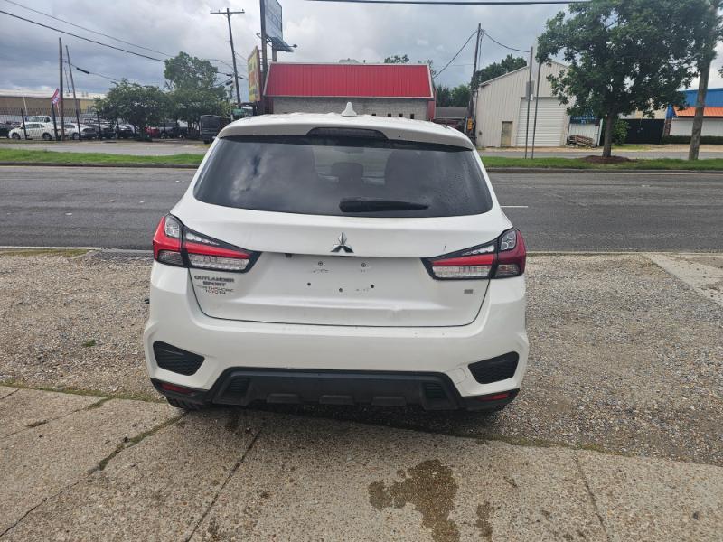 Mitsubishi Outlander Sport 2.0 SE CVT 2021