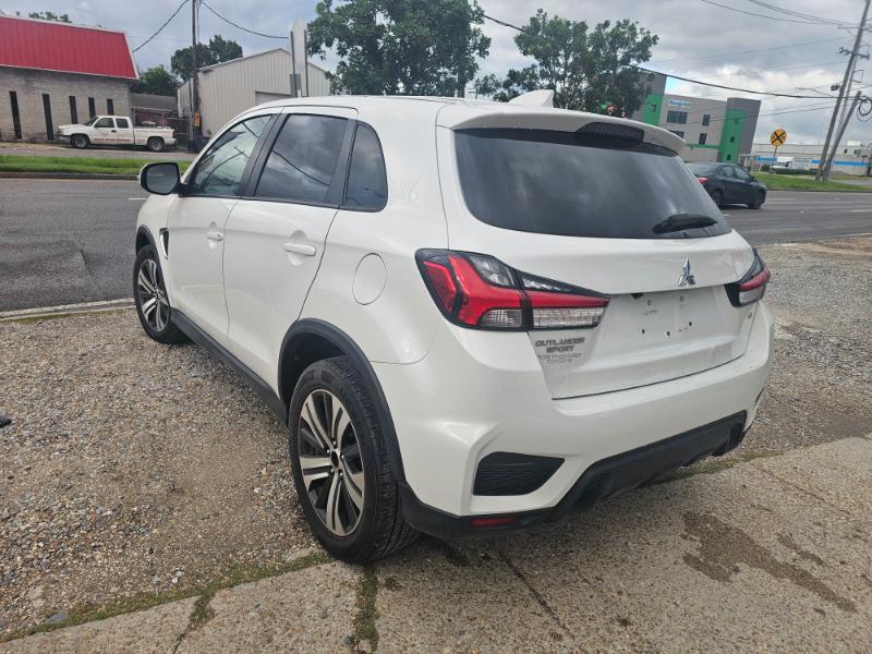 Mitsubishi Outlander Sport 2.0 SE CVT 2021