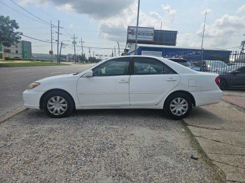 Toyota Camry XLE 2003