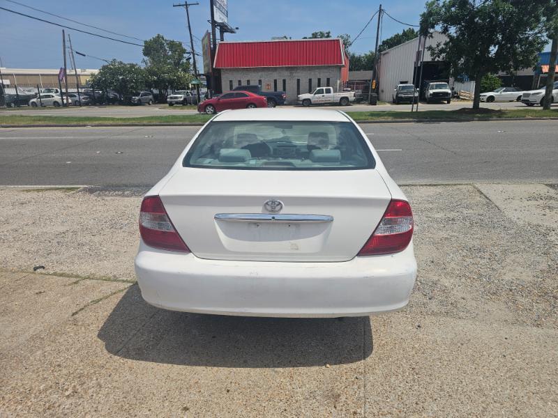 Toyota Camry XLE 2003